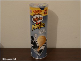 Pringles（プリングルスソルト＆ペッパー）