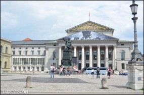 Bayerische Staatsoper（バイエルン州立歌劇場）