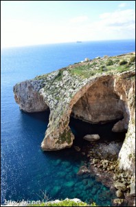 Blue Grotto（青の洞門）